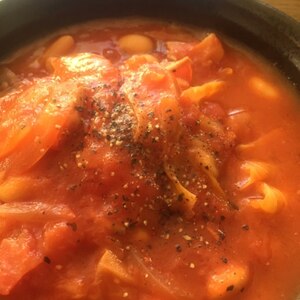 サボイキャベツと大豆のトマトスープ